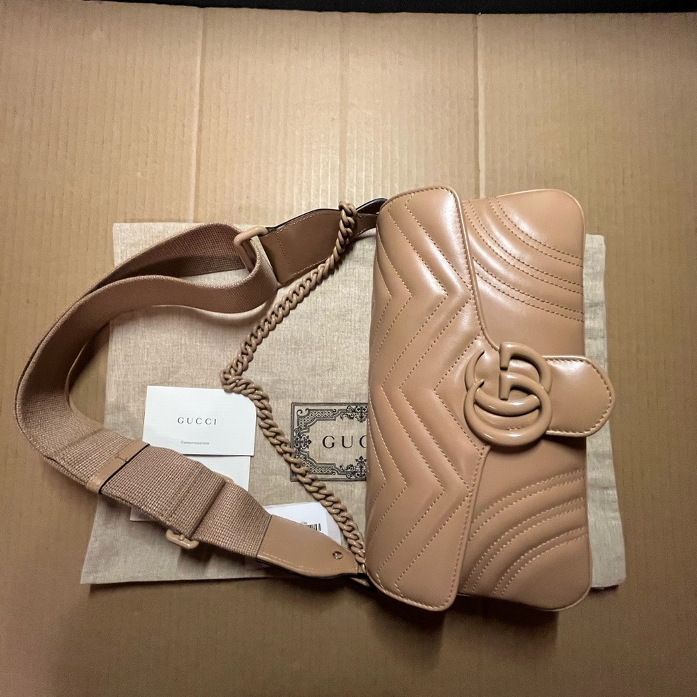 Gucci Tan Shoulder Bag - Picture 3 of 10